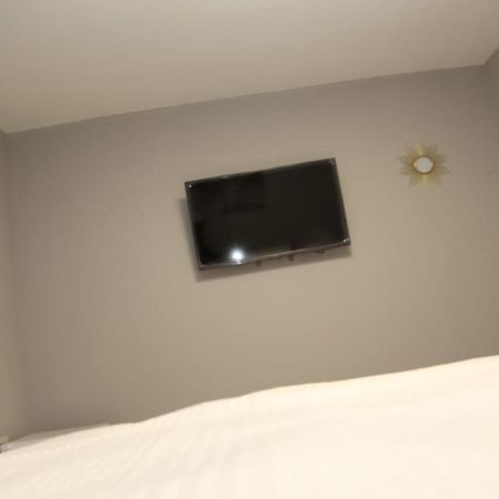 A A Guest Rooms Nightingale Chalet Лондон Экстерьер фото